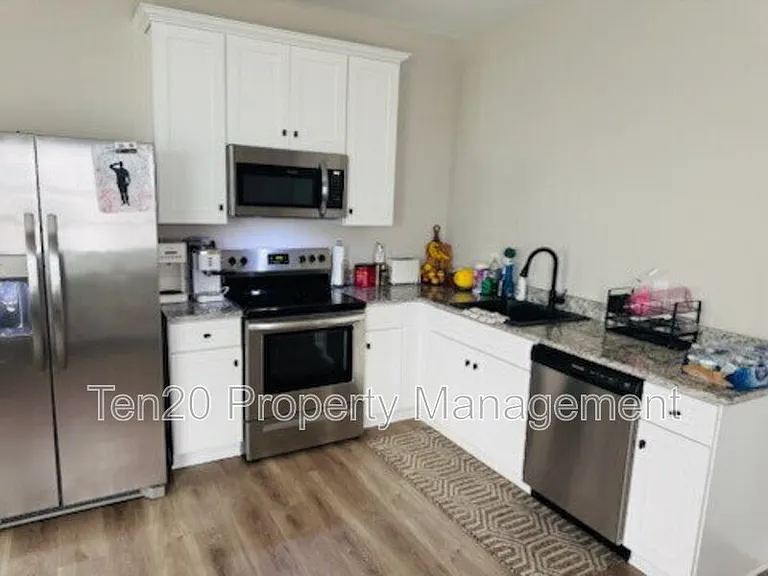 24 Lemon Way — Photo 4