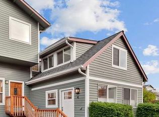 511 Ward St, Seattle, WA 98109