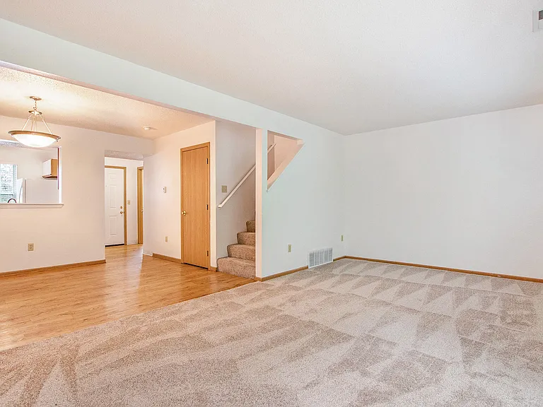 Savannah Trace Townhomes — Photo 12