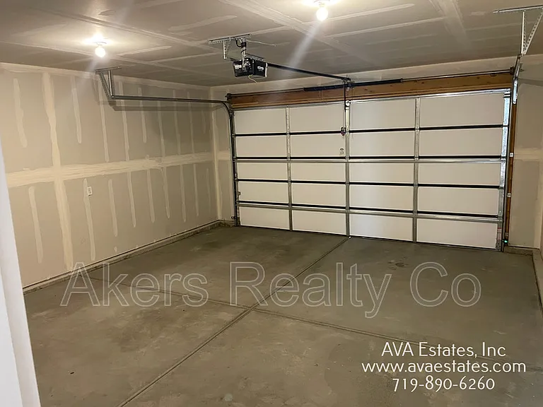 970 S Coral Pl — Photo 27