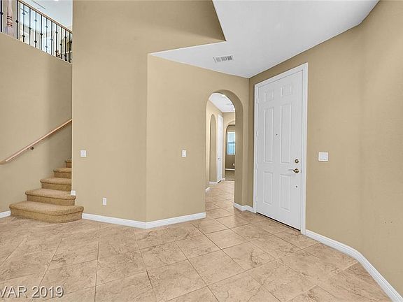 5th image of 1012 Baronet Dr