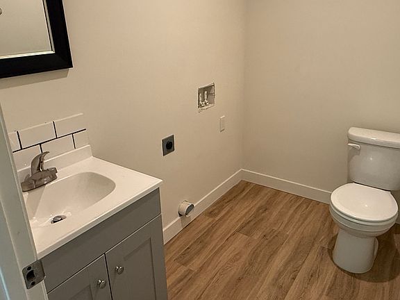 4th image of 2637 W Marina Dr #1