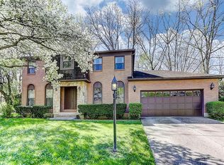 8211 Elmway Dr, Dayton, OH 45415