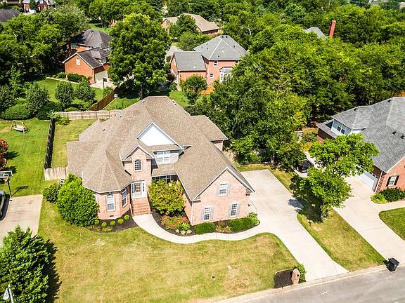 2nd image of 2115 Creekwalk Dr