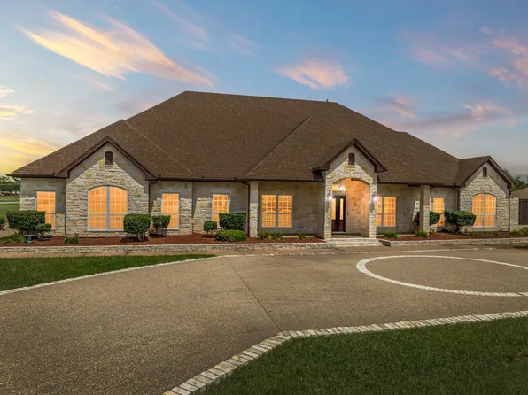 400 E Spurgeon St, Itasca, TX 76055