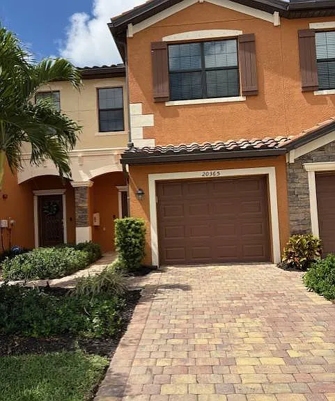 20365 Lagente Cir — Photo 1