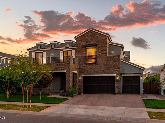 2nd image of 3925 E SAGEBRUSH Street
