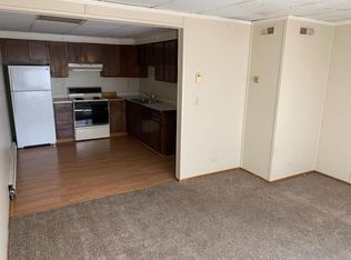 300 Westland Dr, Haven, KS 67543