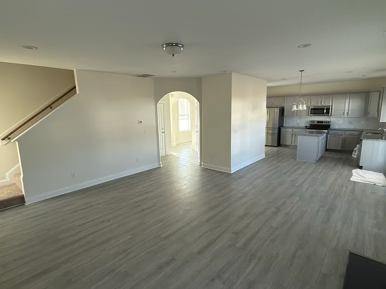 105 Wicklow Ct — Photo 11