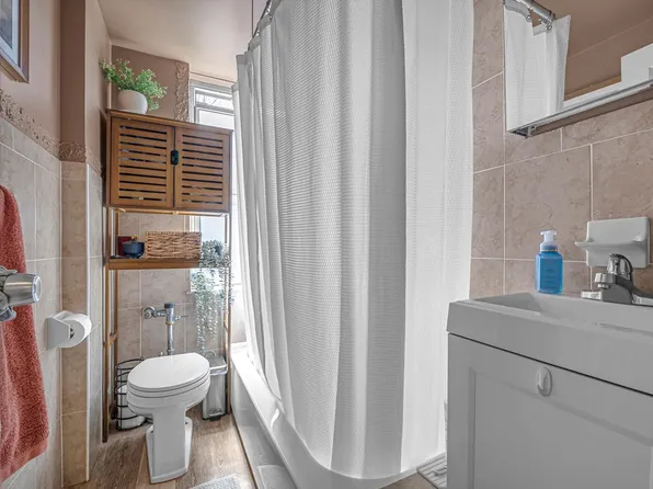 141-45 78th Road image 9 of 20