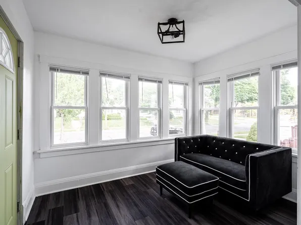 2862 North 51st STREET, Milwaukee, WI 53210