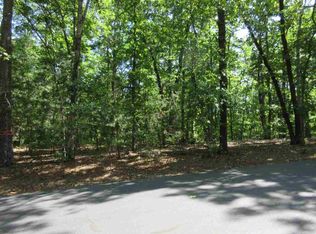 12 Coachman Ln, Tryon, NC 28782