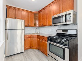 3 E 40th St #2, Brooklyn, NY 11203