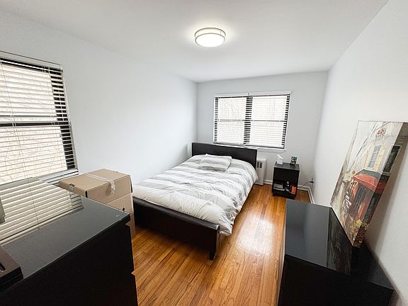 5th image of 22-63 29th St #2