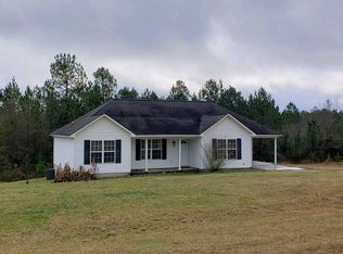 116 Tripps Ln, Fitzgerald, GA 31750