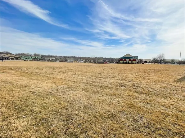 LOT 12 N Municipal Cir, Raymore, MO 64083