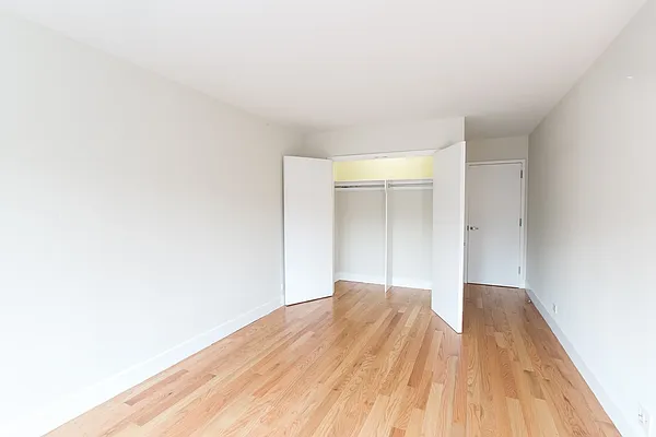 Rented by Stonehenge NYC LLC | media 7