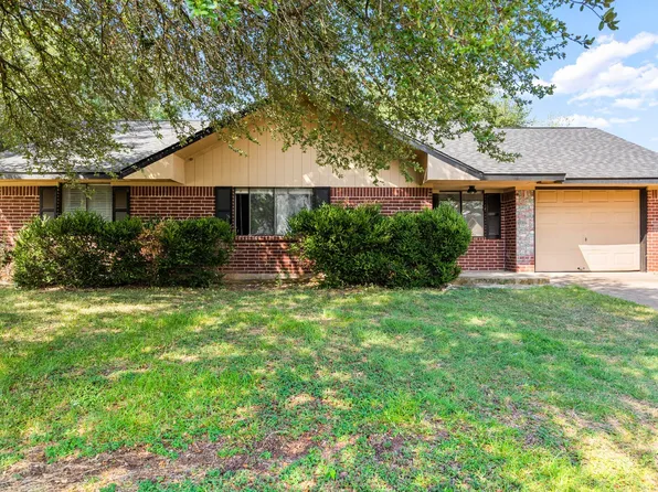 102 Susanna St, Waco, TX 76705