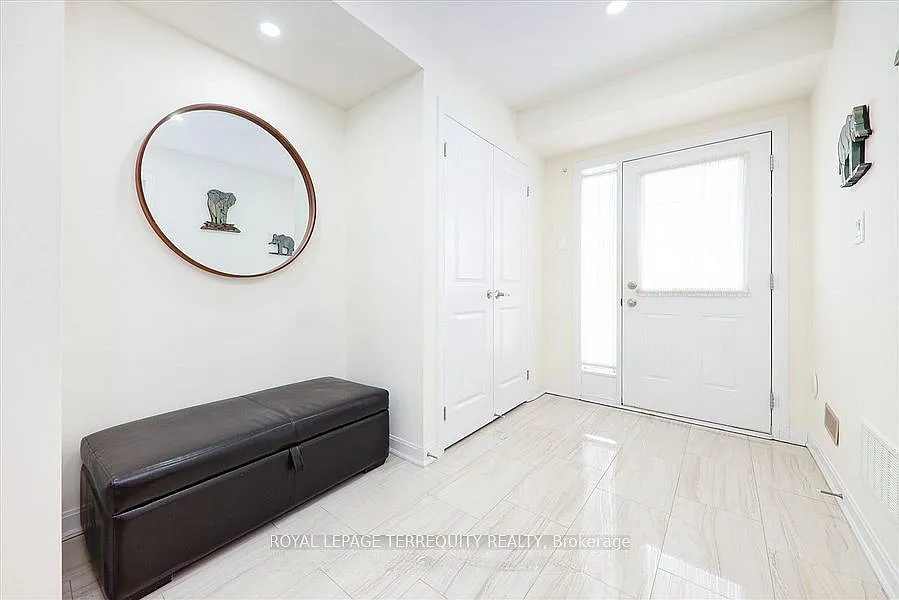 5 bed, $3,450 — Photo 3