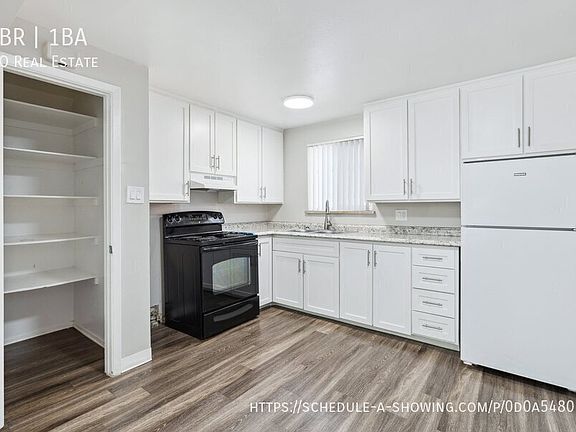 4th image of 1950 Upham St #8
