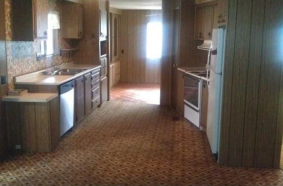4th image of 11 E Hickory Pl