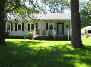 1208 Sycamore St, Crown Point, IN 46307