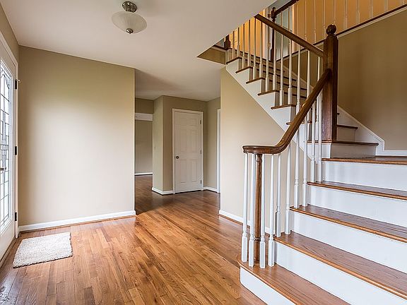 2nd image of 6573 Windfield Ct
