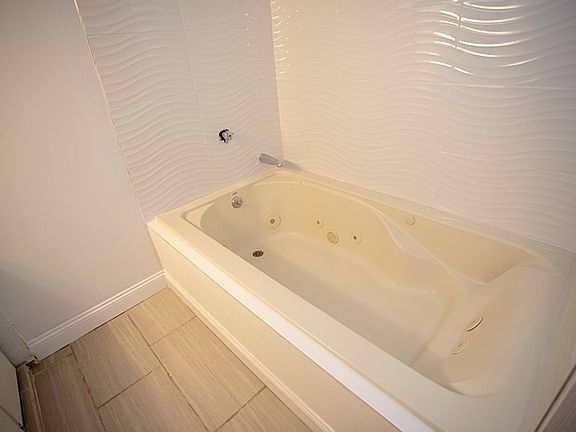 5th image of 60 Atherton St #3