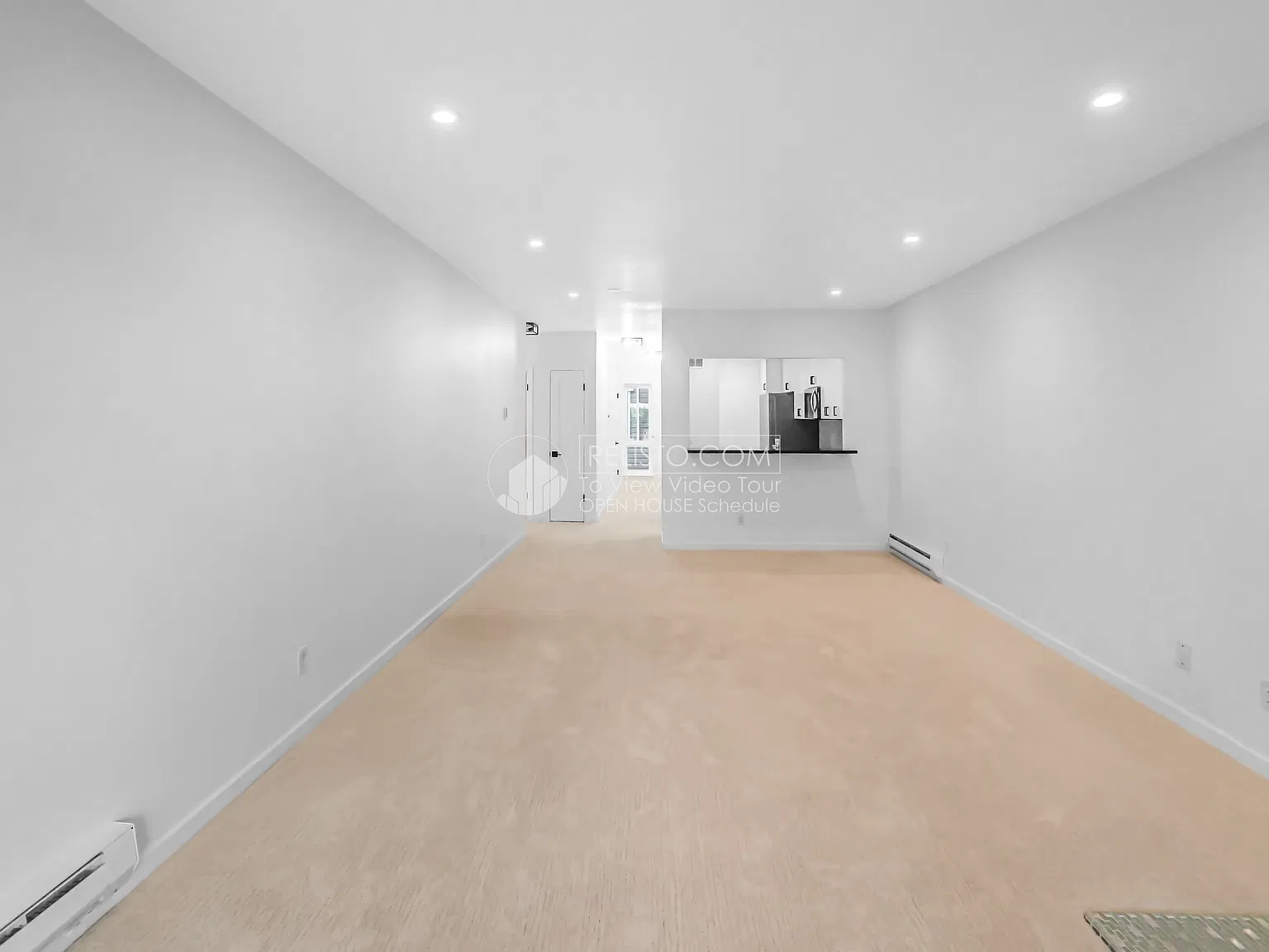 2 bed, 2.0 bath, 1165 sqft, $6,200 — Photo 3