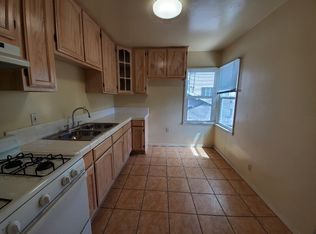 1430 Gordon St APT 2, Los Angeles, CA 90028
