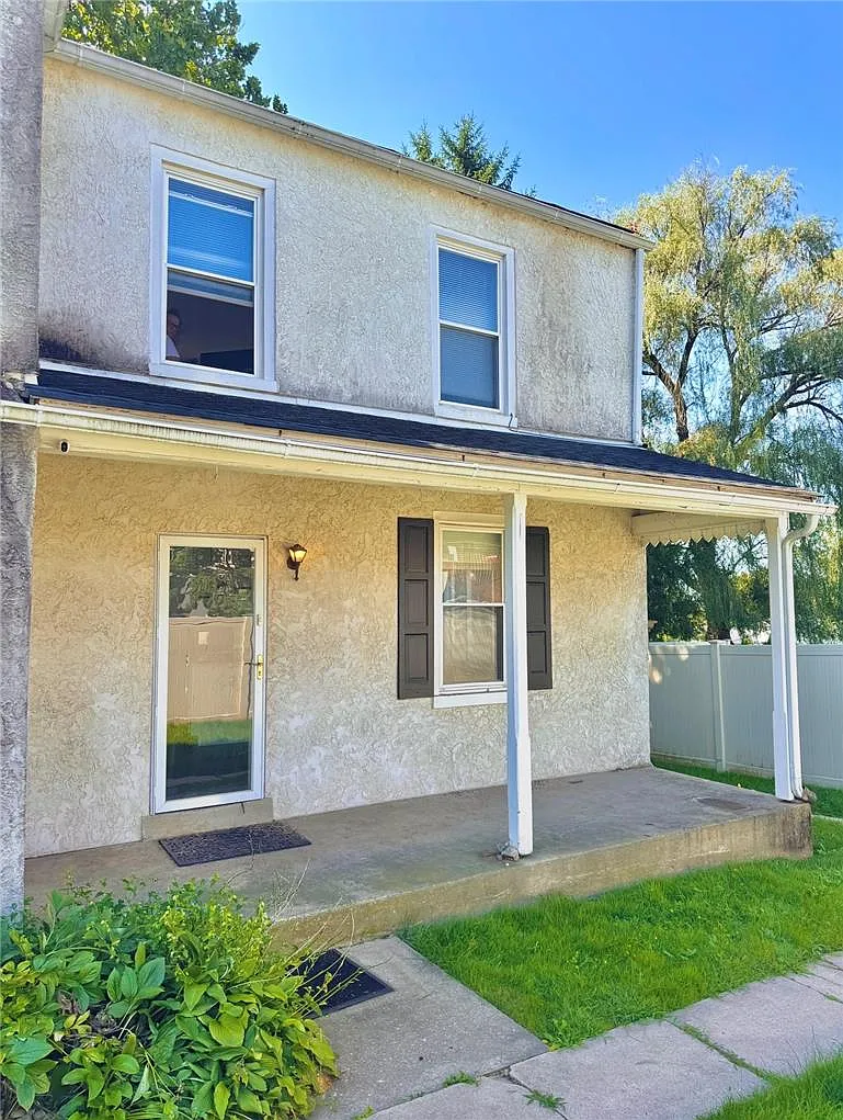 1 bed, 1.0 bath, 800 sqft, $1,395 — Photo 2