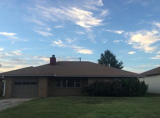 218 Urbana Dr, Blackwell, OK 74631