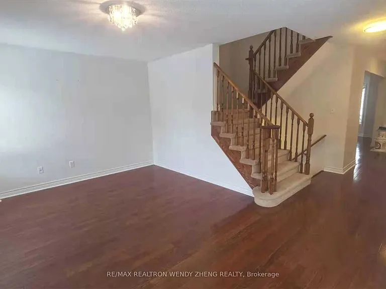 103 Greenhalf Dr — Photo 5