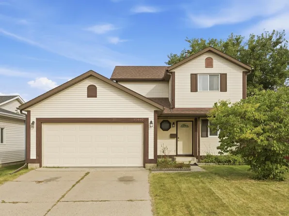 10440 16th Ave NW, Edmonton, AB T6J 5N8