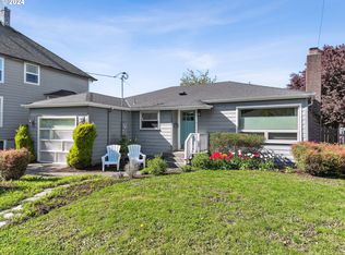 1533 NE Holman St, Portland, OR 97211