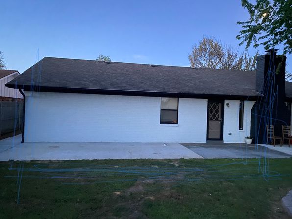 3224 Arizona Ave