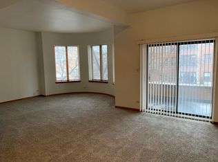 928 W Leland Ave #2, Chicago, IL 60640