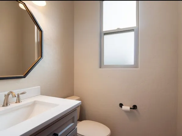 (undisclosed Address), Placitas, NM 87043