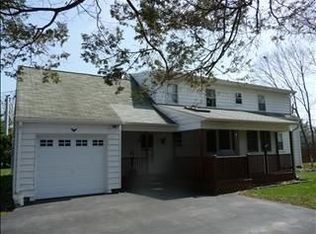 2071 New Hackensack Rd, Poughkeepsie, NY 12603