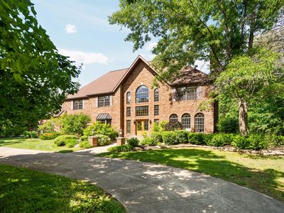 750 Woodcrest Dr, Gaylord, MI, 49735