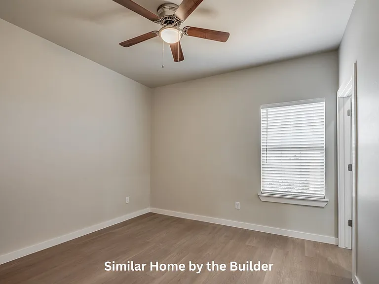 121 Sterling Dr — Photo 19