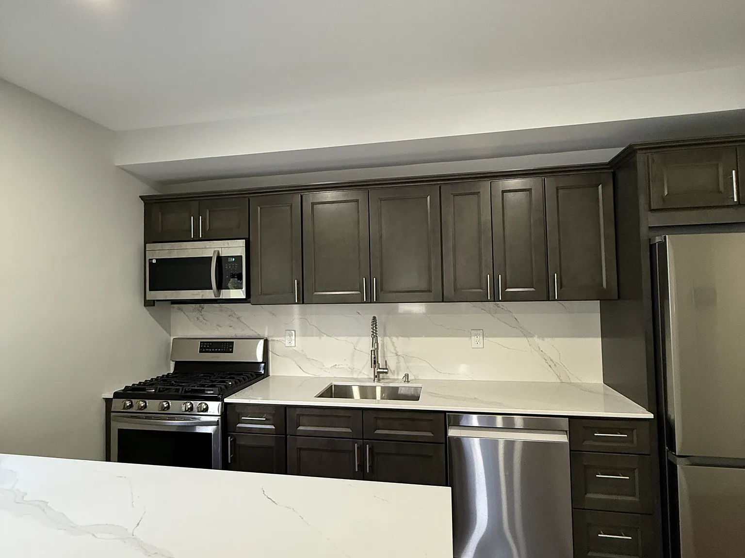 2 bed, $3,500 — Photo 2