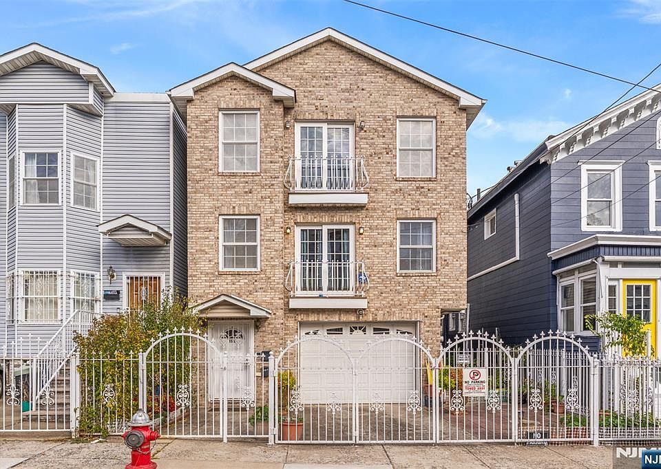 116 Oak St, Jersey City, NJ 07304 | Zillow