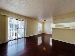 12660 Ashford Point Dr APT 410, Houston, TX 77082