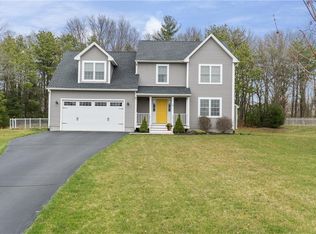 53 Austin Meadows Ln, North Kingstown, RI 02852