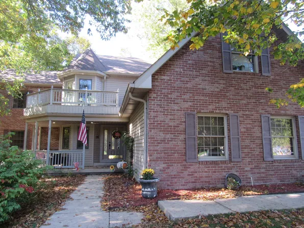 26 S West Lake Dr, Kokomo, IN 46901