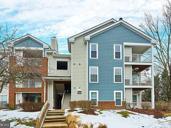 2nd image of 21014 Timber Ridge Ter Unit 302