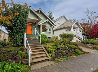 124 NE 58th St, Seattle, WA 98105