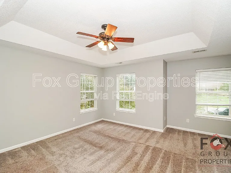 16125 Farmall Dr — Photo 8