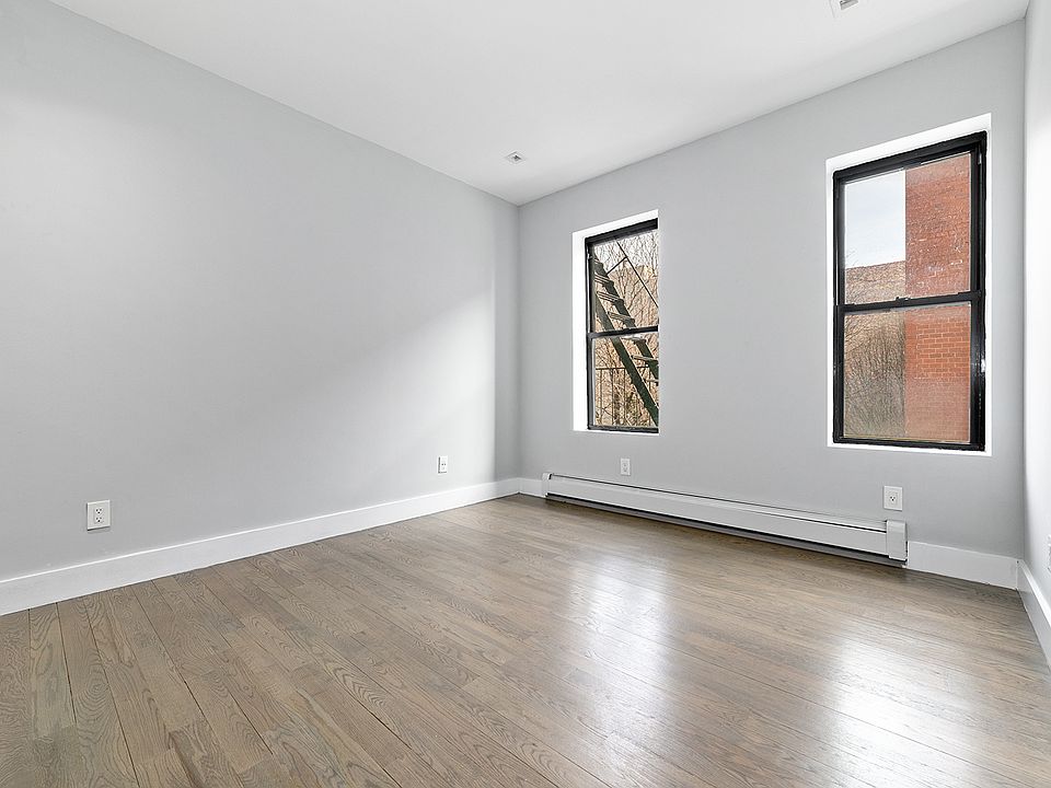 2nd image of 124 E 117th St APT 5P